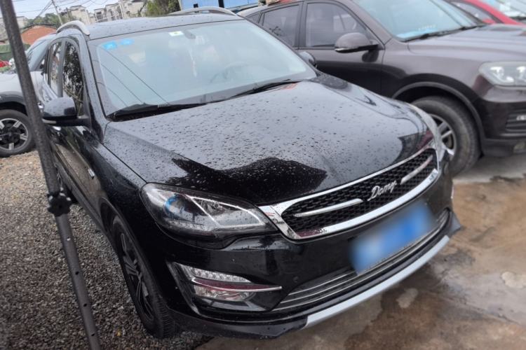 Used Zotye Domy X5 2017 Upgraded Model 1.5T CVT ZhiXian Edition