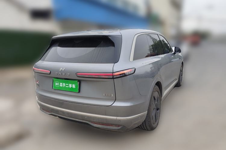 Used ONVO Luxeed L90 2025 Model—Max Six-Seater Version Rear Right 45 Deg