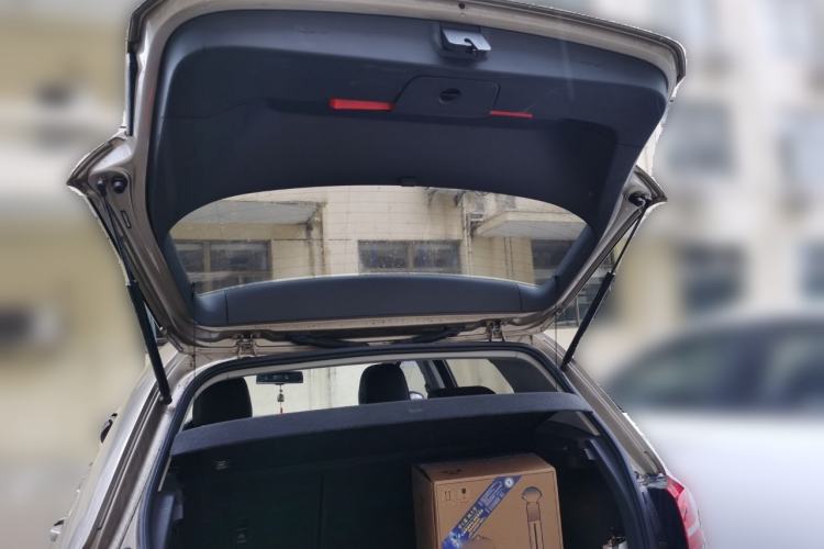 Used Volkswagen Golf 2015 1.4TSI Automatic Luxury Model
