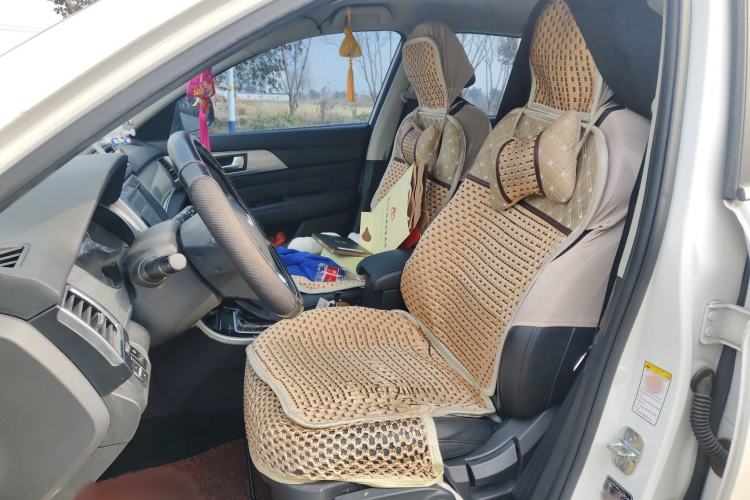 Used Haval H2 2017 Red-Label 1.5T Automatic Two-Wheel Drive Luxury Model
