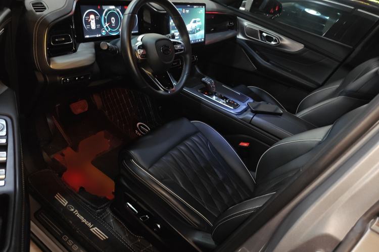 Used GAC Trumpchi GS8 2022 Flagship Series 2.0 TGDI Four-Wheel Drive Luxury Smart Connectivity Version (6 Seats) Left Front Seat