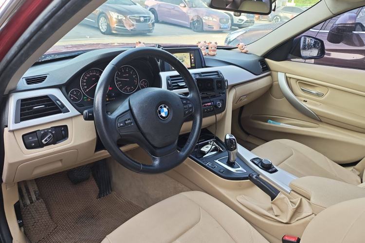 Used BMW 3 Series 2015 320Li Luxury Edition Fashion Model
