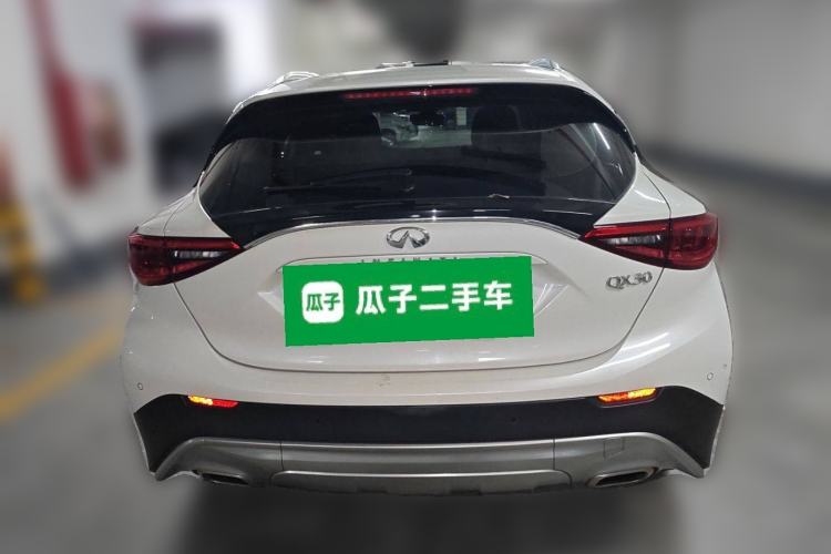 Used Infiniti QX30 2017 1.6T Two-Wheel Drive Fashion Edition
