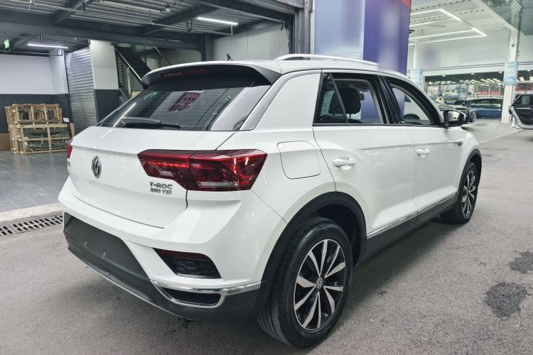 Used Volkswagen T-ROC 2018 280TSI DSG Four-Wheel Drive Comfort Version China V Standard
