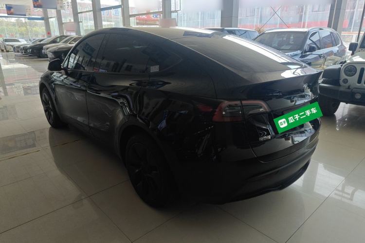 Used Tesla Model Y 2023 Rear-Wheel-Drive Version Rear Left 45 Deg