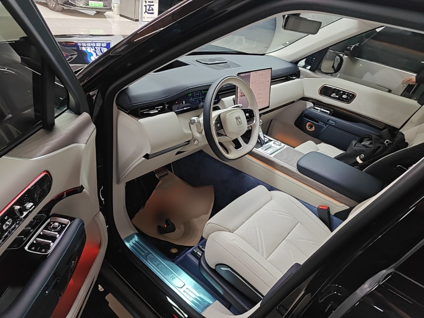 Zeekr 9X 2025 Ultra Edition 70kWh — снимка 18