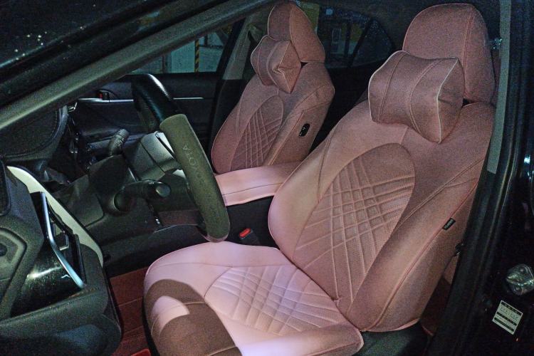 Used Toyota Camry 2023 2.0G Luxury Edition
