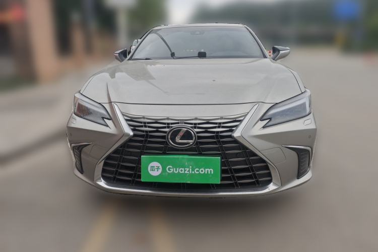 Used Lexus ES 2025 200 Premium Edition Front