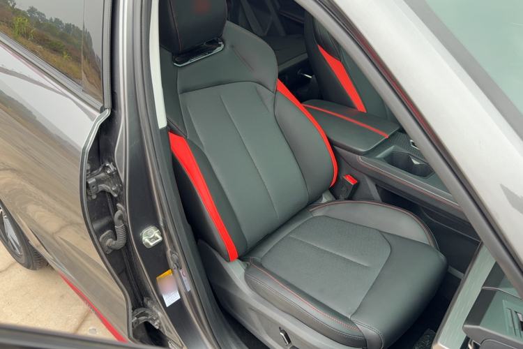 Used Oshan Z6 2022 Blue Whale 1.5T DCT Smart Edition
