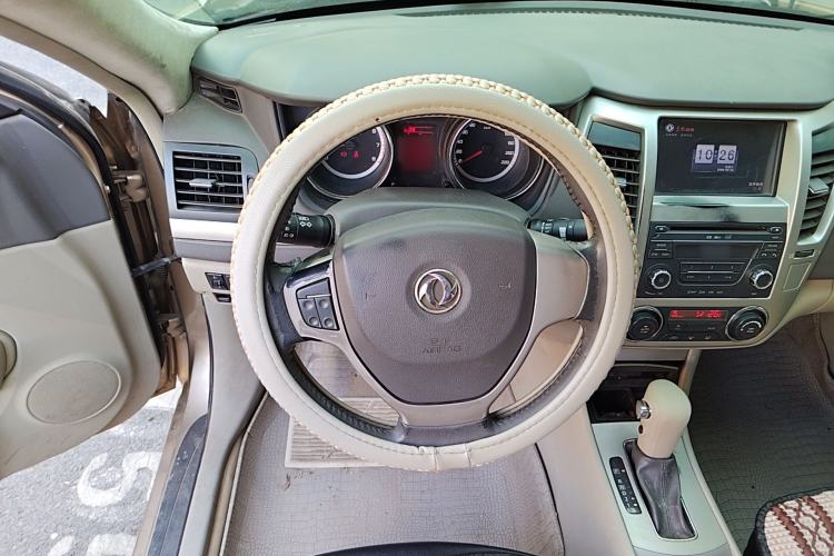 Used Dongfeng Aeolus A60 2012 1.6L Automatic Prestige Model Steering Wheel