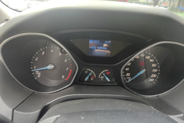 Used Ford Focus 2012 Sedan 1.6L Automatic Fashion Edition