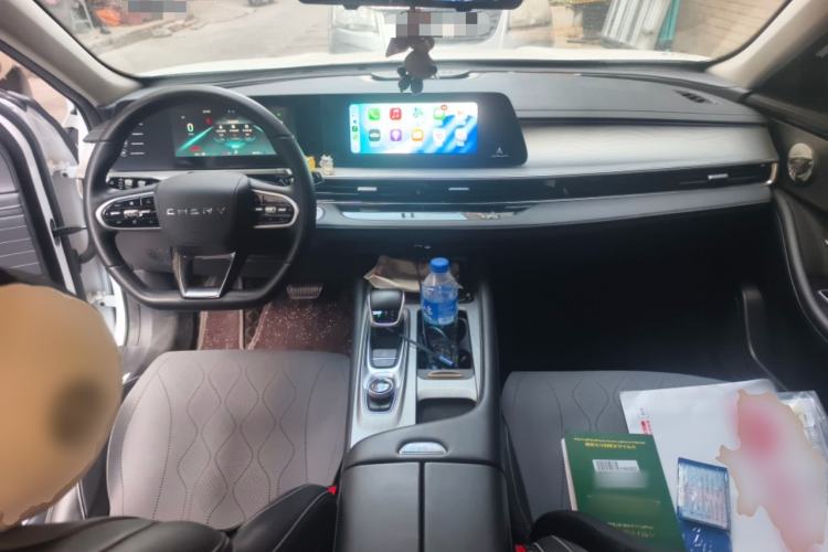 Used Chery Arrizo 8 2022 1.6T DCT Elite Center Console