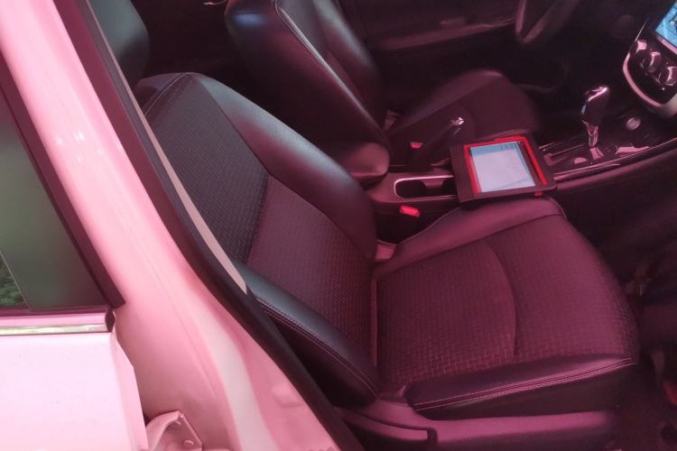 Used Nissan Tiida 2019 1.6L CVT Smart Drive Version China VI Standard Right Front Seat