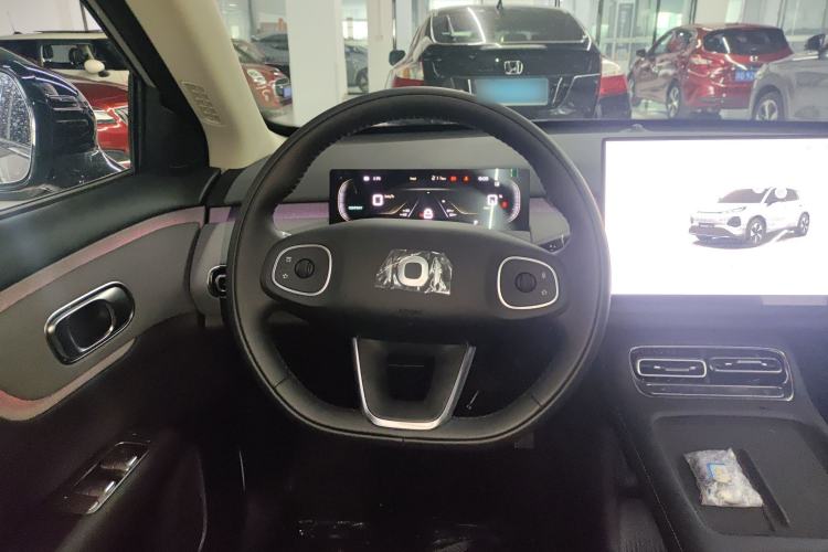 Used CHANGAN NEVO Q05 2026 Model 506 Max Steering Wheel