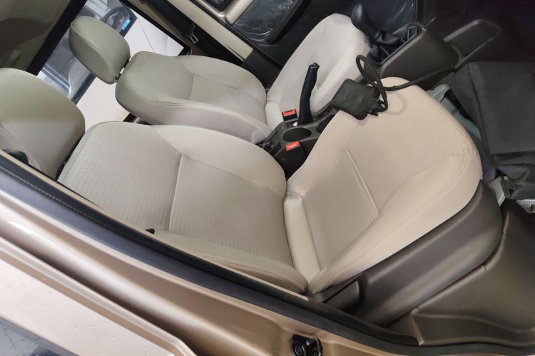 Used Wuling Rongguang S 2023 1.5L Base Version 5/7 Seats Right Front Seat