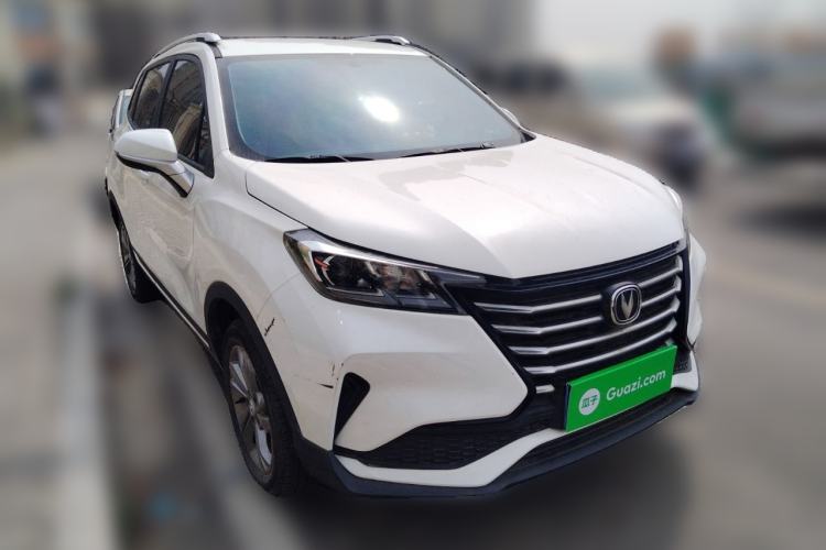 Used CHANGAN CS15 2019 1.5L Manual Entry-Level Version China VI Standard Front Right 45 Deg