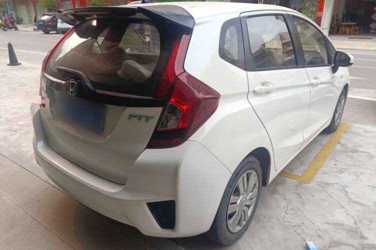 Used Honda Fit 2016 1.5L LX CVT Comfort Model Rear Right 45 Deg