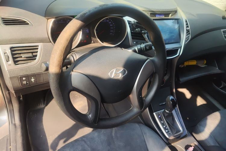 Used Hyundai Elantra (5th Generation / Langdong) 2013 1.6L Automatic Leading Model