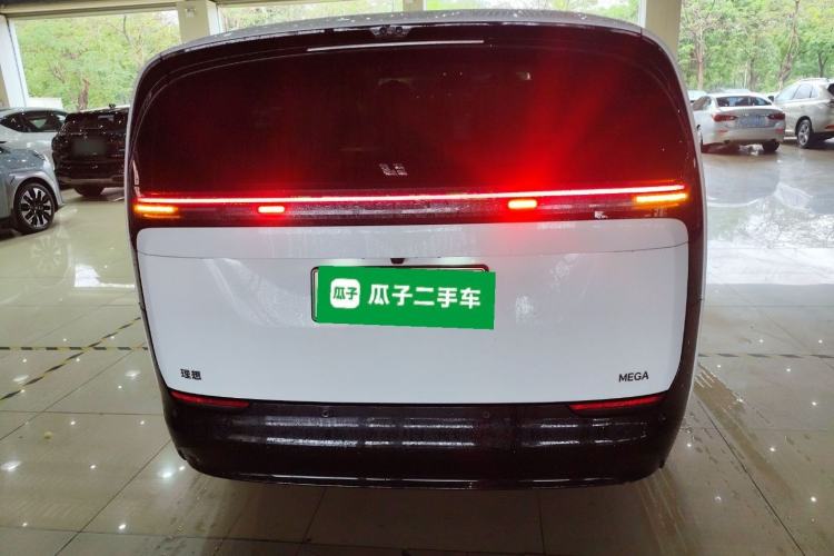 Used Li Auto MEGA 2024 Ultra Model