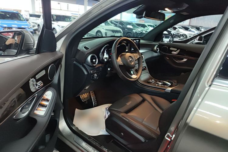 Used Mercedes-Benz GLC 2019 Facelift GLC 260 L 4MATIC Luxury Model