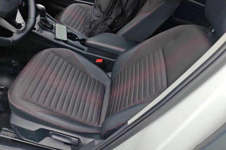 Used Volkswagen Lavida 2023 300TSI DSG Starry Full-Comfort Edition Left Front Seat