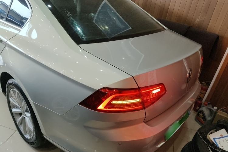 Used Volkswagen Magotan 2018 330TSI DSG Advanced Model Rear