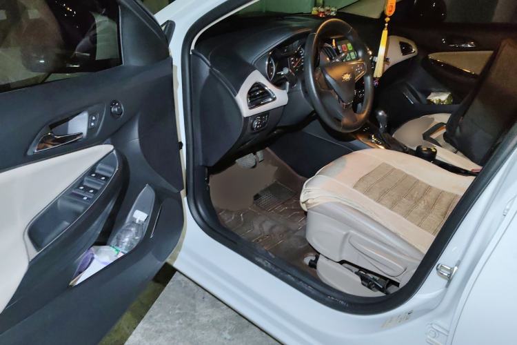 Used Chevrolet Cruze 2015 1.5L Automatic Luxury Edition
