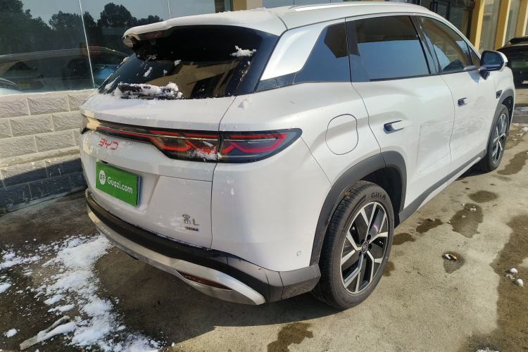 Used BYD Song L DM-i 2025 Intelligent Driving Version 160 km Beyond-Range Type
