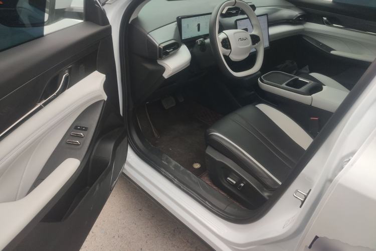 Used Dongfeng Aeolus L7 New Energy 2025 205 Ultra-Long Range Deluxe Edition
