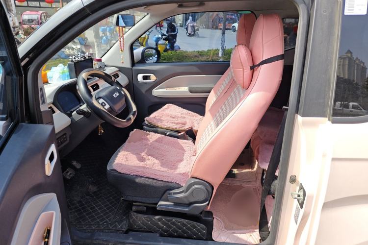 Used Chery QQ Ice Cream 2022 170km Sundae Phosphate Lithium-Ion
