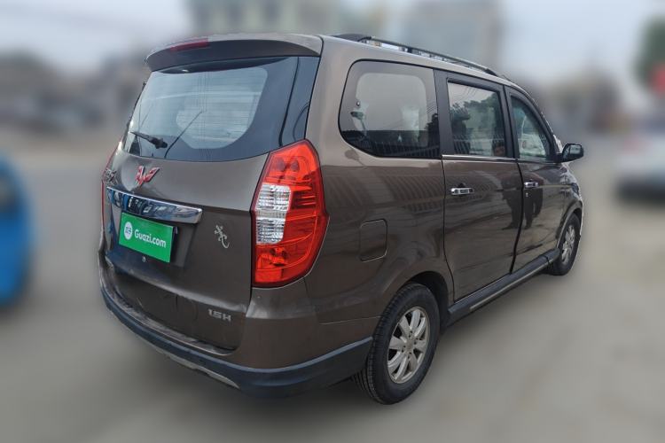 Used Wuling Hongguang 2014 1.5L S Luxury Model
