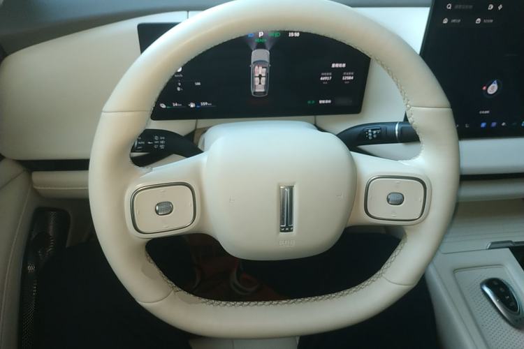 Used Wey Lanshan 2025 Four-Wheel Drive Max
