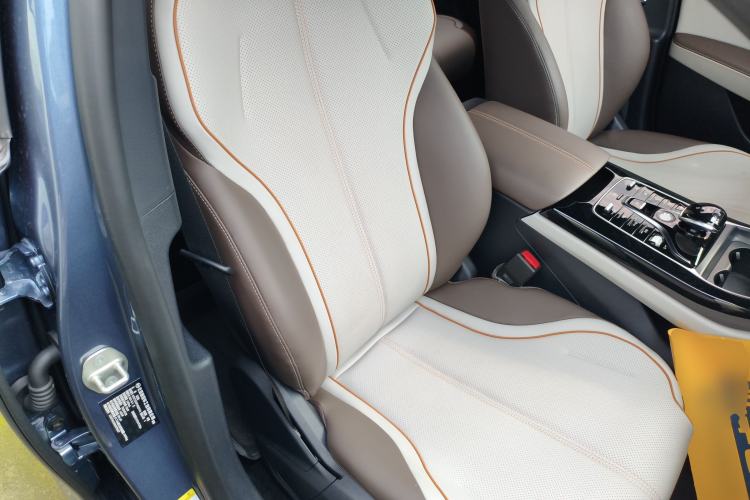 Used BYD Qin PLUS 2024 HONOR Edition DM-i 120KM Excellence Model Right Front Seat