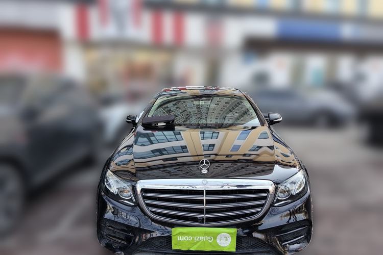 Used Mercedes-Benz E-Class 2016 E 300 L Sporty and Stylish Model