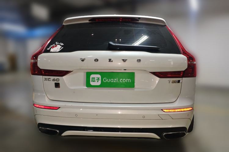 Used Volvo XC60 2019 T5 4x4 Smart & Dynamic Sport Edition China VI Standard

