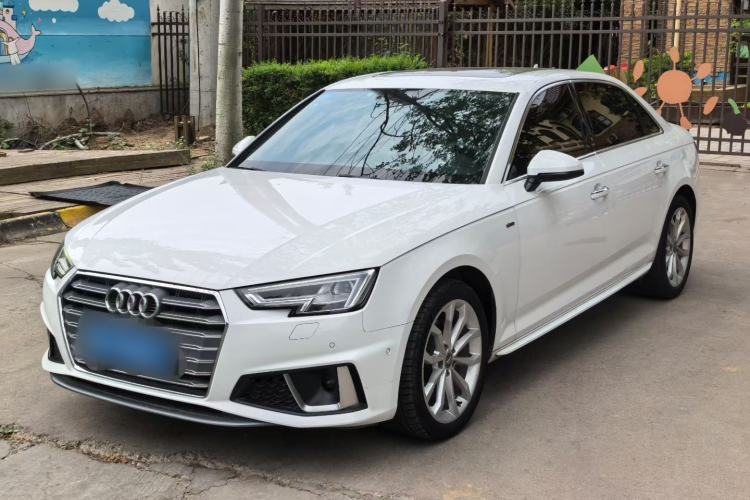 Used Audi A4L 2019 40 TFSI Fashion Edition China VI Emission Standard