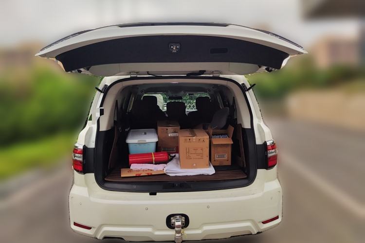 Used Nissan Patrol 2018 4.0L LinkedIn Edition