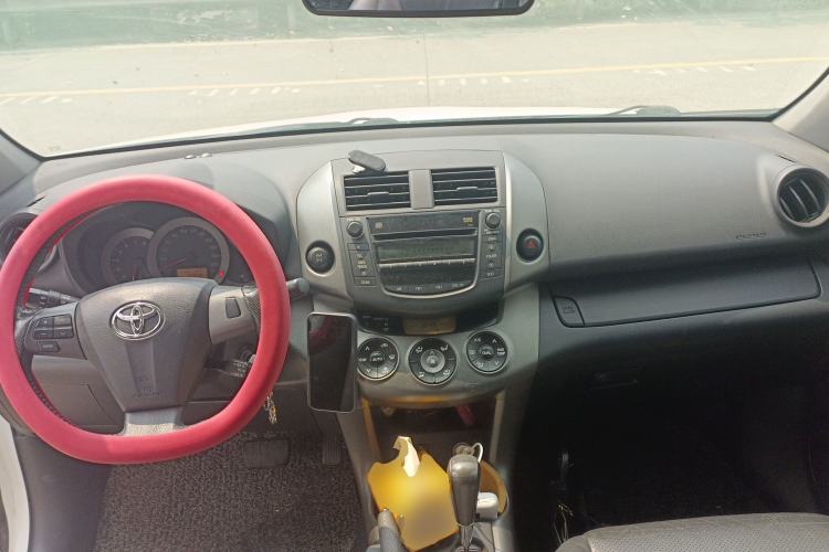 Used Toyota RAV4 2011 2.4L Automatic 4x4 Luxury Edition
