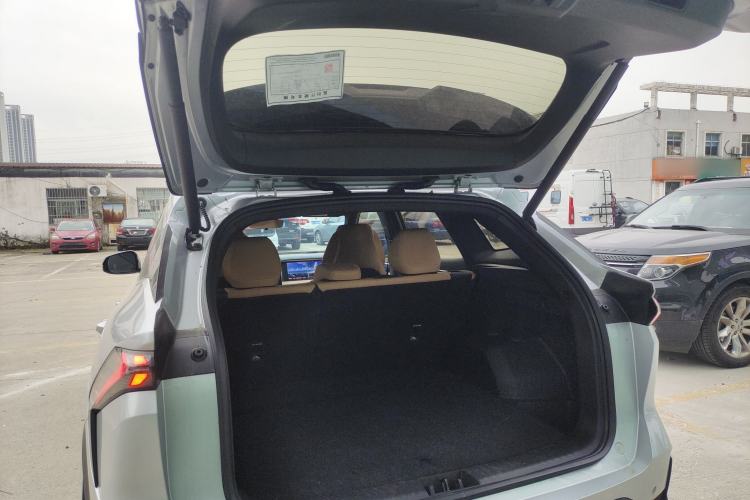 Used Geely Galaxy L7 2023 1.5T 115 km MAX Trunk