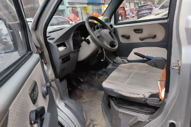 Used Jinbei Starfish A9 2011 1.0L Standard Edition
