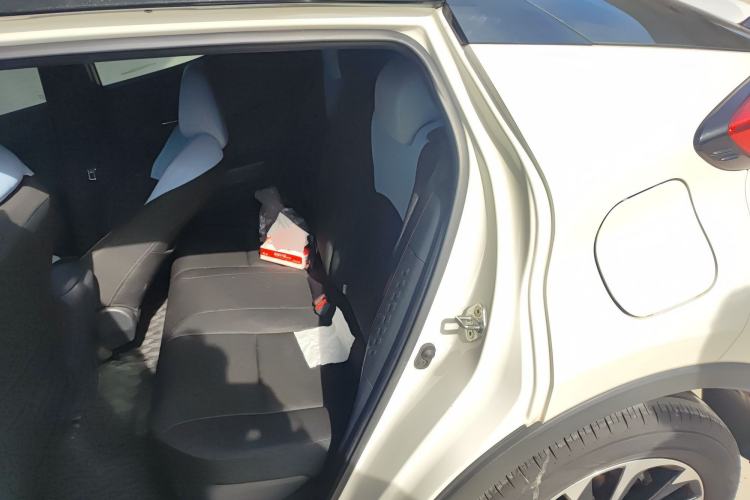 Used Toyota IZOA 2020 2.0L Yi Xiang CARE