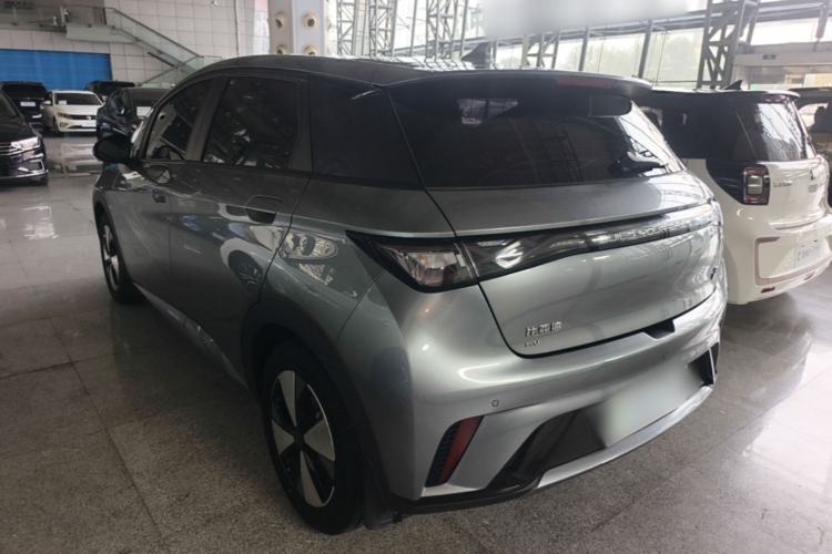 Used BYD Dolphin 2023 420 km Fashion Edition
