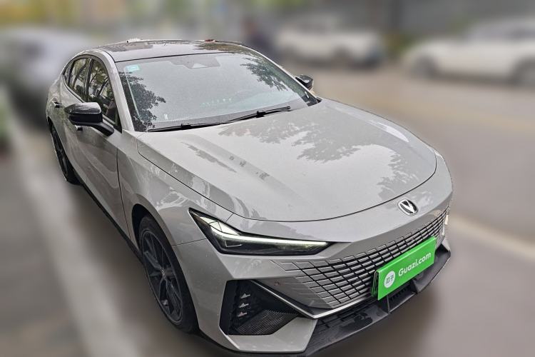 Used CHANGAN UNI-V iDD 2023 ZhiDian iDD 1.5T 113km ZhiKu Model