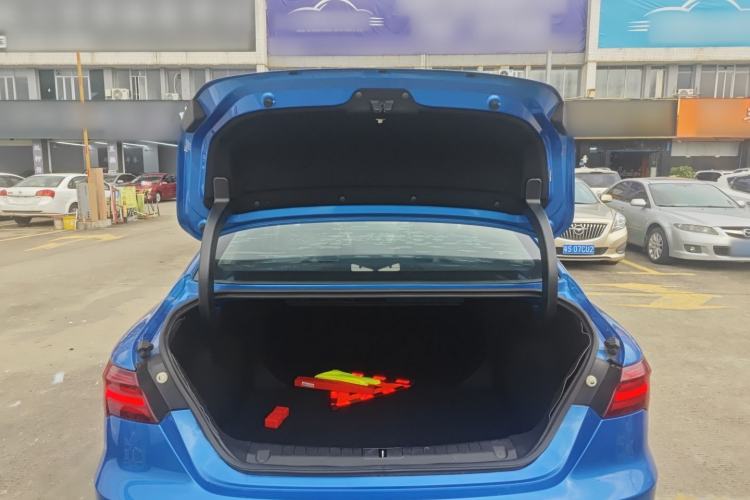 Used Geely Auto Binray 2019 200T DCT Binchi Edition Trunk