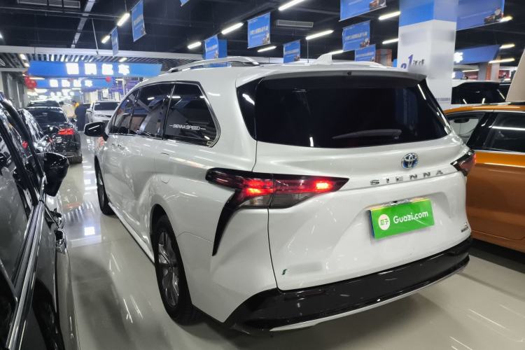 Used Toyota SIENNA 2023 2.5L Hybrid Comfort Edition Rear Left 45 Deg