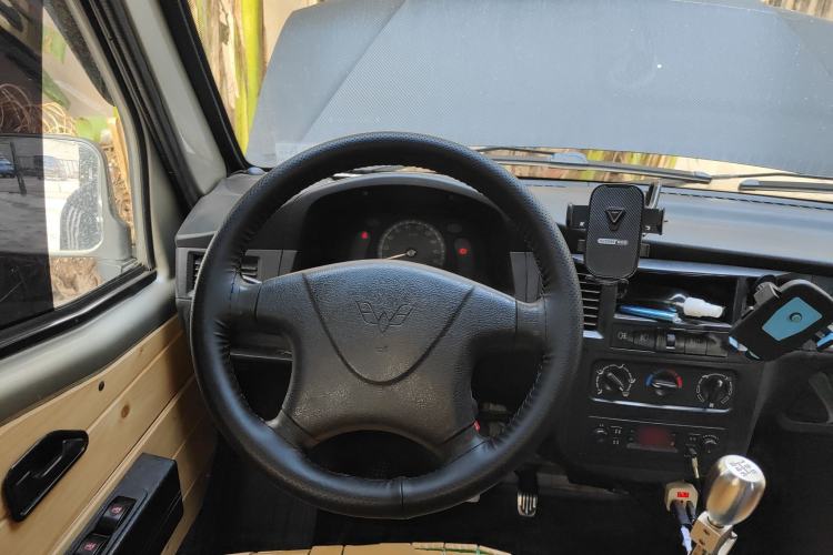 Used Wuling Zhiguang 2013 1.0L Practical Version