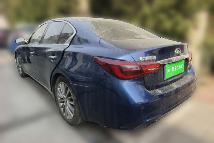 Used Infiniti Q50L 2018 2.0T Enjoyment Version China VI Standard
