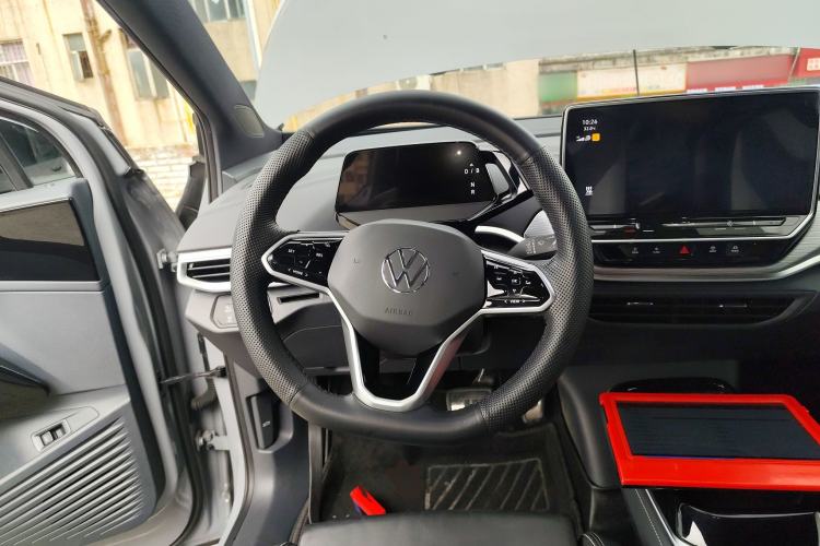 Used Volkswagen ID.4 CROZZ 2021 Standard Range PURE Two-Wheel Drive Version