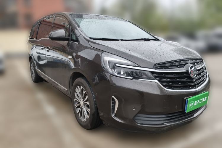 Used Buick GL8 2021 Land Cruiser Executive 652T Premium Model Front Right 45 Deg