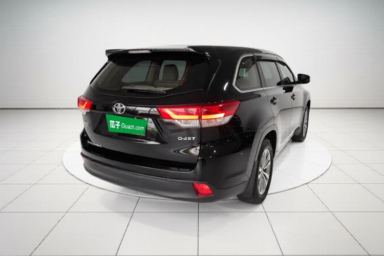 Used Toyota Highlander 2018 2.0T Two-Wheel Drive Elite Edition 7 Seats Emission Standard China V Rear Right 45 Deg